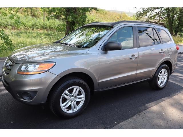 used 2011 Hyundai Santa Fe car, priced at $5,999