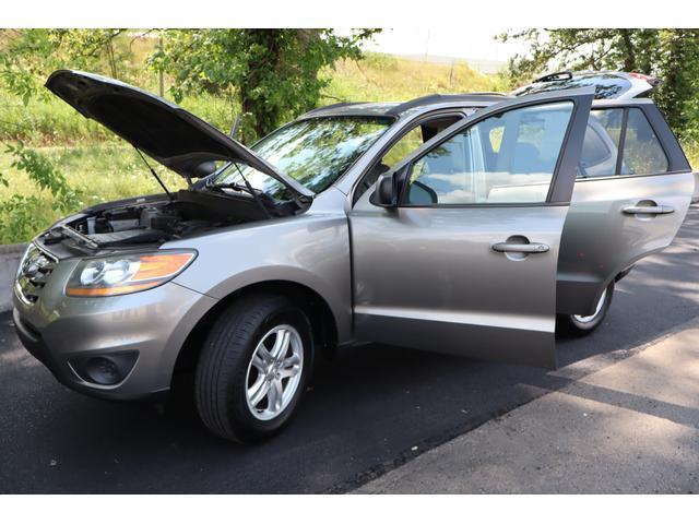 used 2011 Hyundai Santa Fe car, priced at $5,999