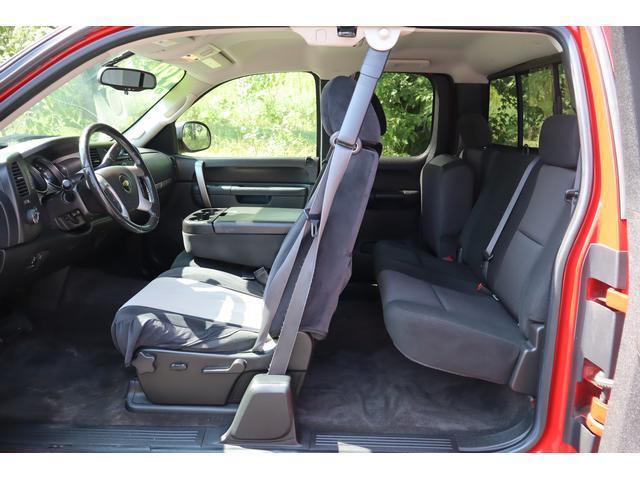 used 2011 Chevrolet Silverado 1500 car, priced at $9,999