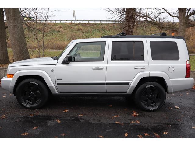 used 2008 Jeep Commander car, priced at $4,499