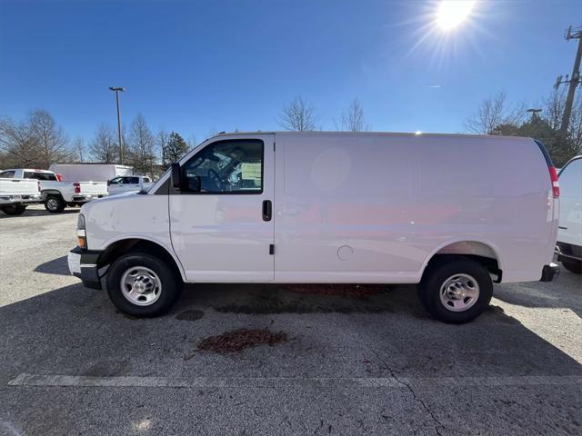 new 2025 Chevrolet Express 2500 car, priced at $48,173