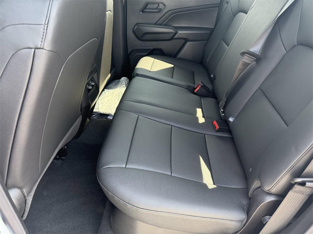 new 2026 Chevrolet Colorado car, priced at $45,645