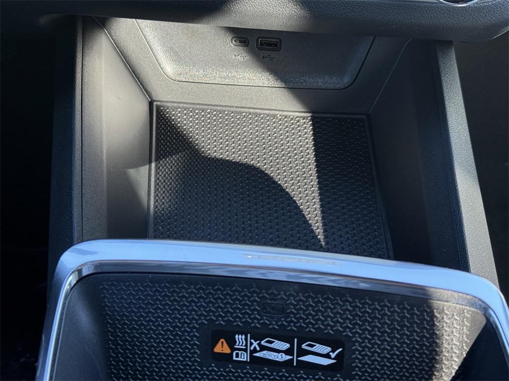 new 2026 Chevrolet Equinox car, priced at $31,750