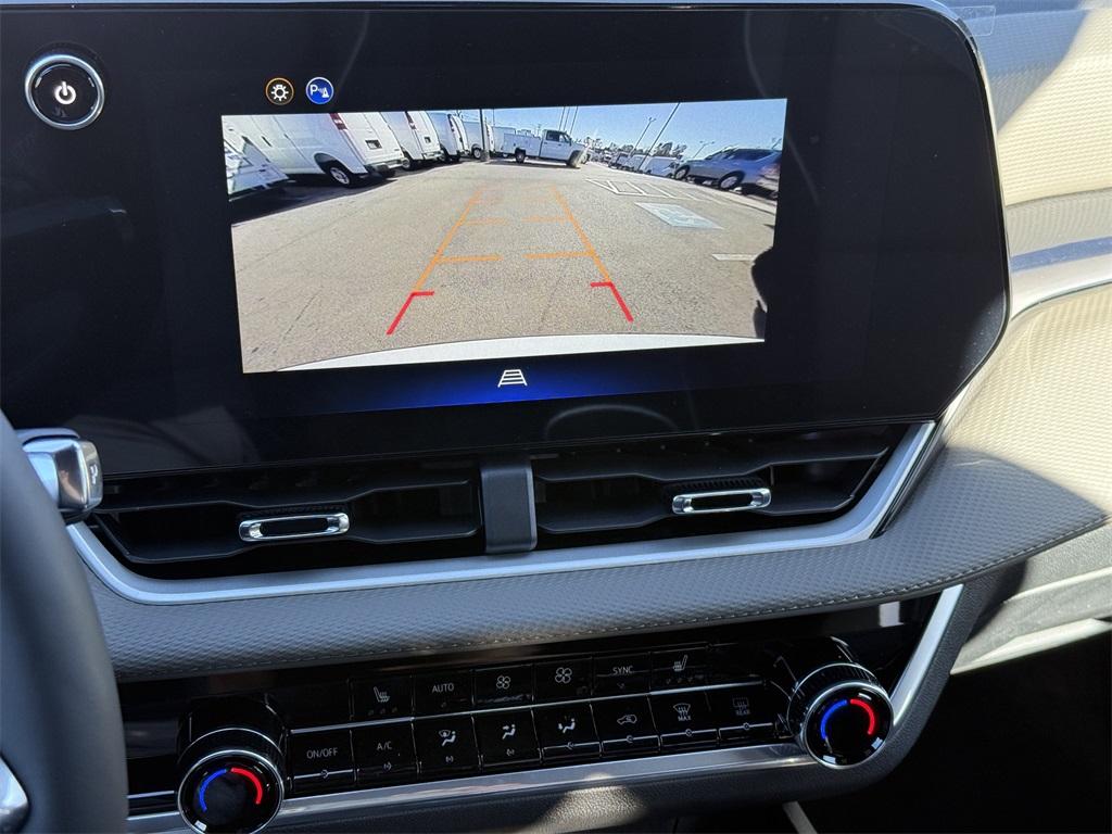 new 2026 Chevrolet Equinox car, priced at $31,750