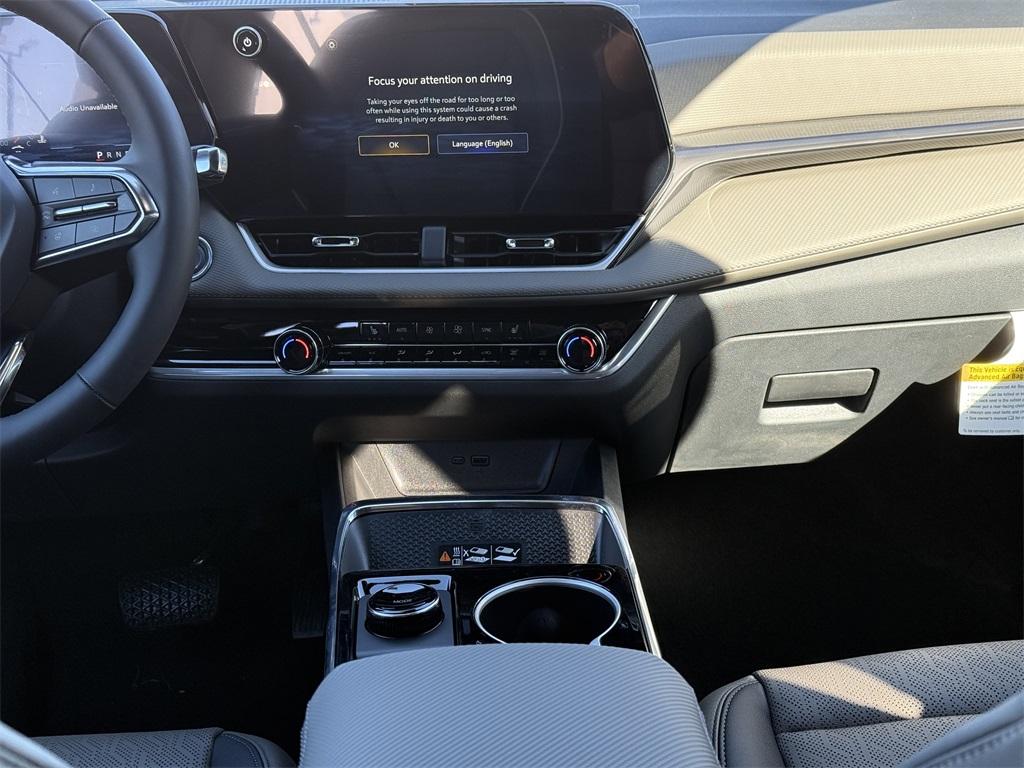 new 2026 Chevrolet Equinox car, priced at $31,750