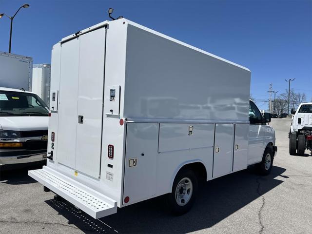 new 2025 Chevrolet Express 3500 car, priced at $63,499