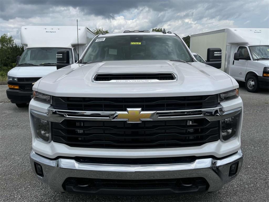 new 2024 Chevrolet Silverado 2500 car, priced at $72,000