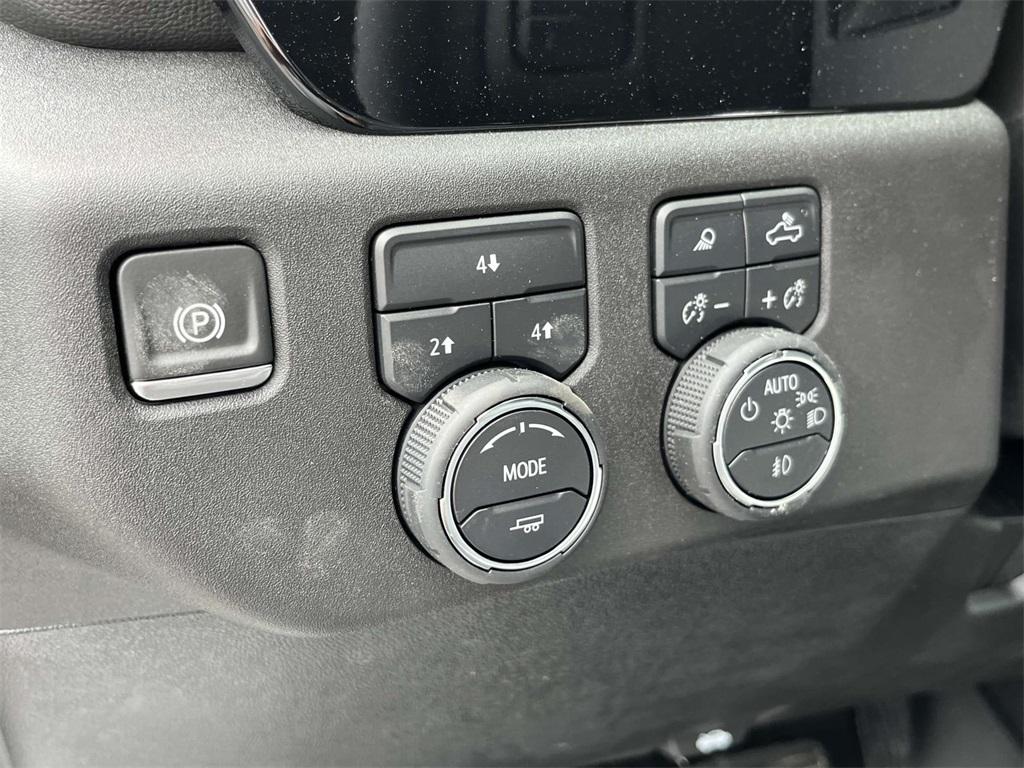 new 2024 Chevrolet Silverado 2500 car, priced at $72,000