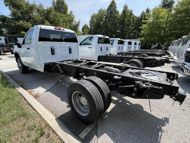 new 2024 Chevrolet Silverado 3500 car, priced at $48,108