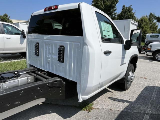 new 2024 Chevrolet Silverado 3500 car, priced at $48,108