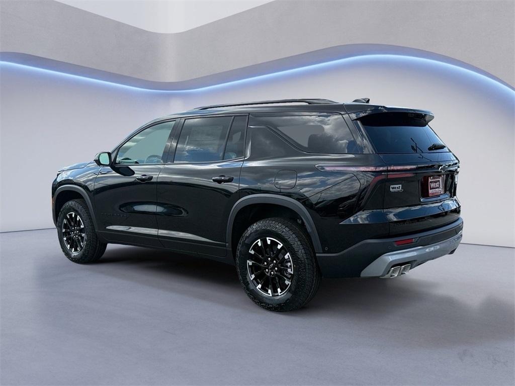 new 2026 Chevrolet Traverse car, priced at $54,555