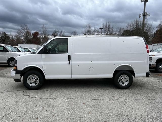 new 2025 Chevrolet Express 2500 car, priced at $48,073