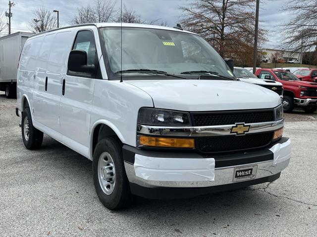 new 2025 Chevrolet Express 2500 car, priced at $48,073