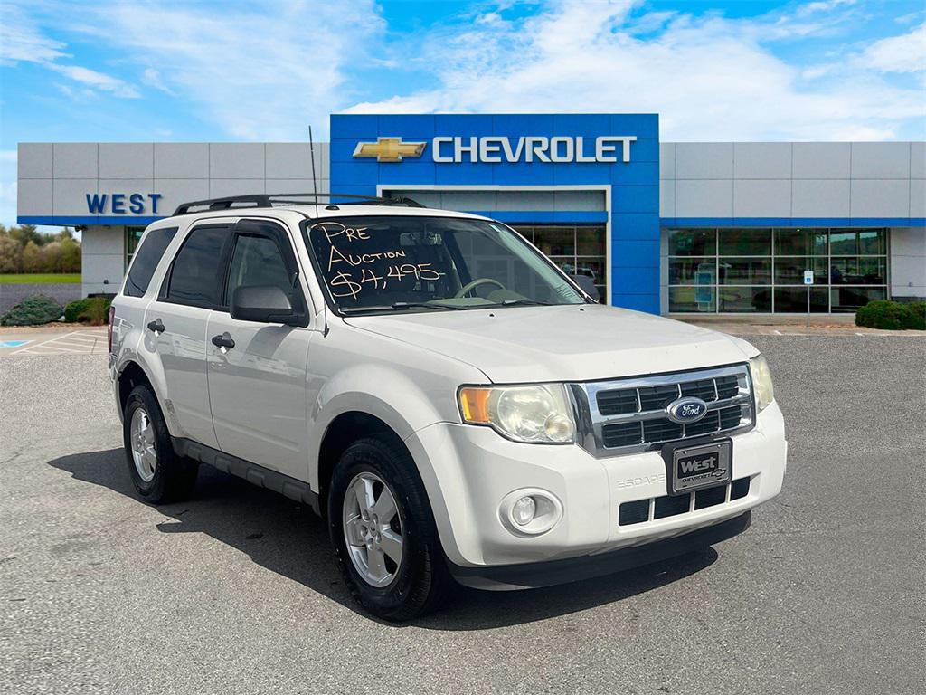 used 2010 Ford Escape car, priced at $4,495