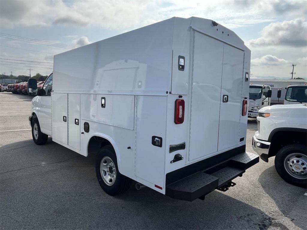 new 2025 Chevrolet Express 3500 car, priced at $66,399