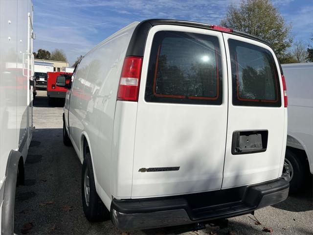 new 2025 Chevrolet Express 2500 car, priced at $48,073