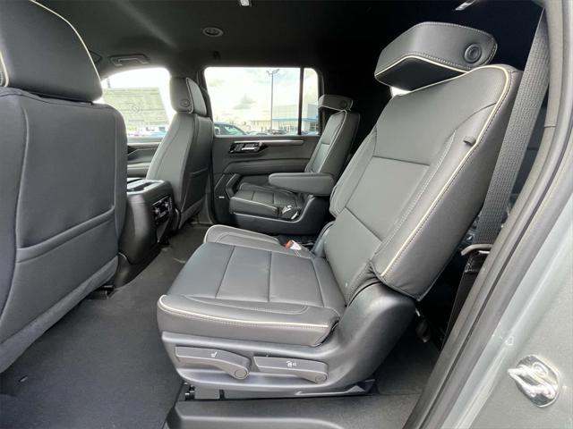 new 2025 Chevrolet Suburban car, priced at $79,070