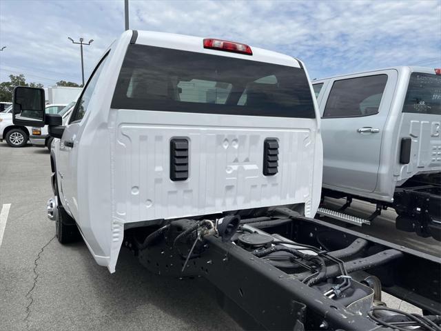 new 2024 Chevrolet Silverado 3500 car, priced at $48,108