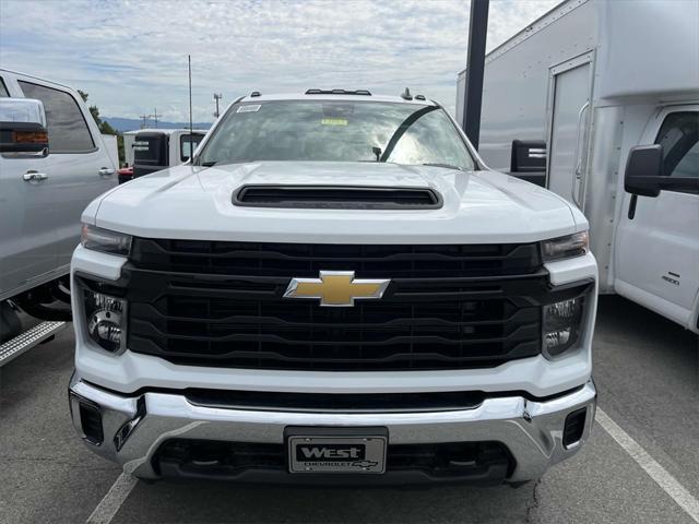 new 2024 Chevrolet Silverado 3500 car, priced at $48,108