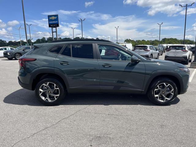 new 2025 Chevrolet Trax car, priced at $22,890
