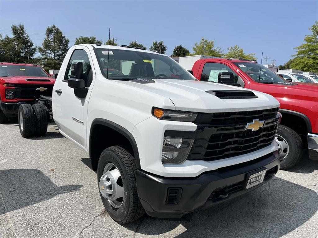 new 2024 Chevrolet Silverado 3500 car, priced at $47,433