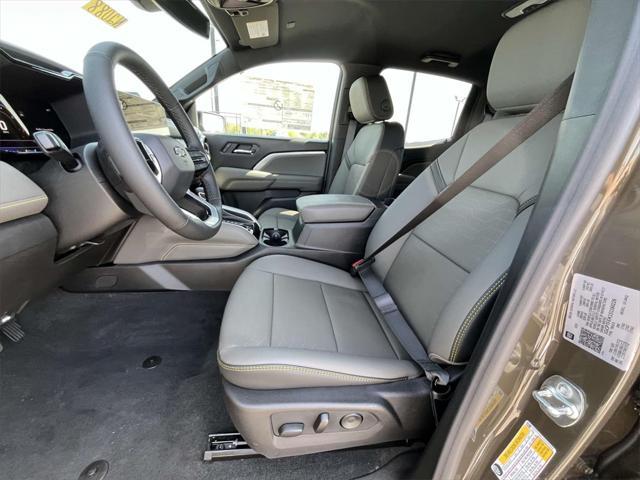 new 2025 Chevrolet Colorado car, priced at $50,695