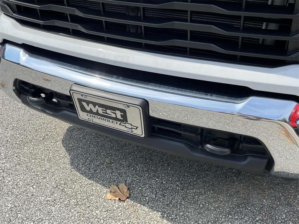 new 2024 Chevrolet Silverado 3500 car, priced at $48,108