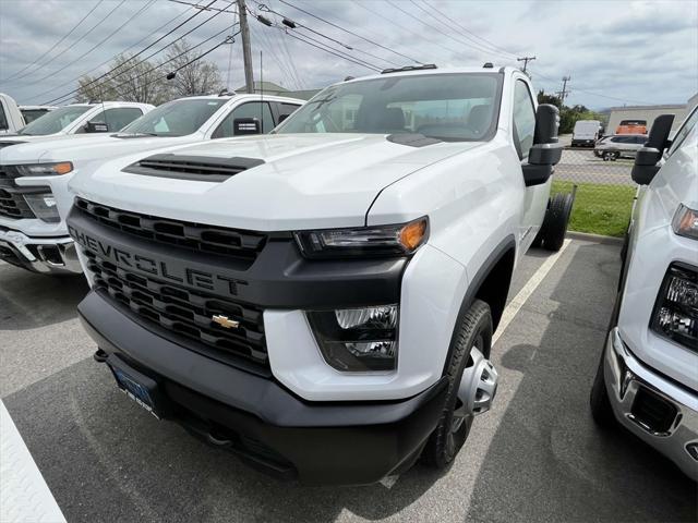 new 2023 Chevrolet Silverado 3500 car, priced at $44,268