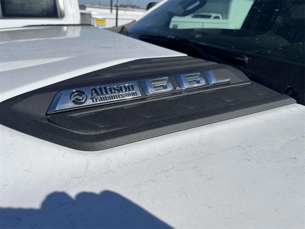 new 2024 Chevrolet Silverado 3500 car, priced at $65,500