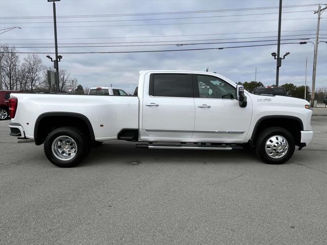 new 2025 Chevrolet Silverado 3500 car, priced at $85,715