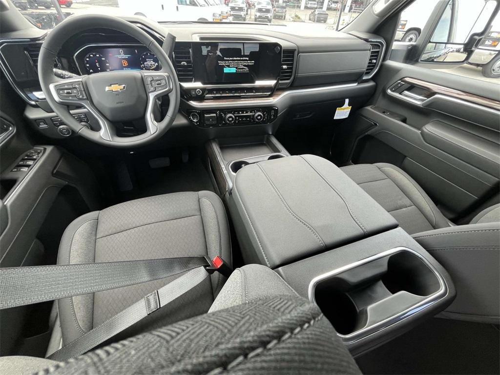 new 2025 Chevrolet Silverado 2500 car, priced at $67,745
