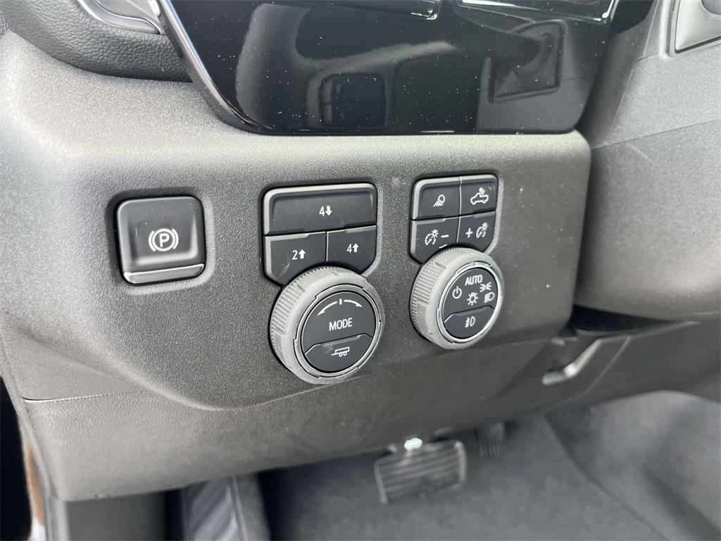 new 2025 Chevrolet Silverado 2500 car, priced at $67,745