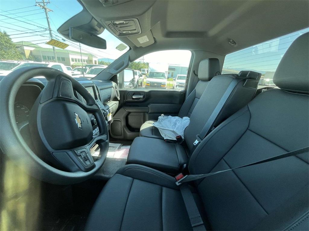 new 2024 Chevrolet Silverado 3500 car, priced at $50,248