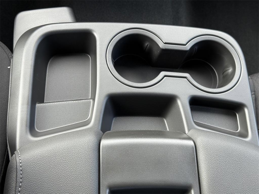 new 2026 Chevrolet Silverado 1500 car, priced at $43,250