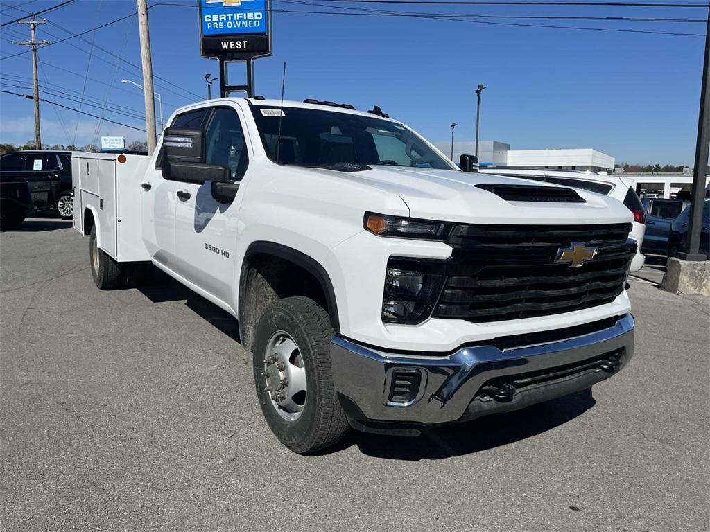 new 2024 Chevrolet Silverado 3500 car, priced at $64,007