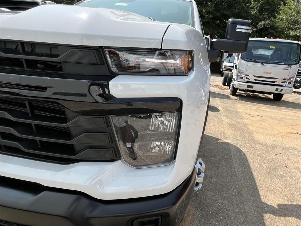 new 2024 Chevrolet Silverado 3500 car, priced at $48,108