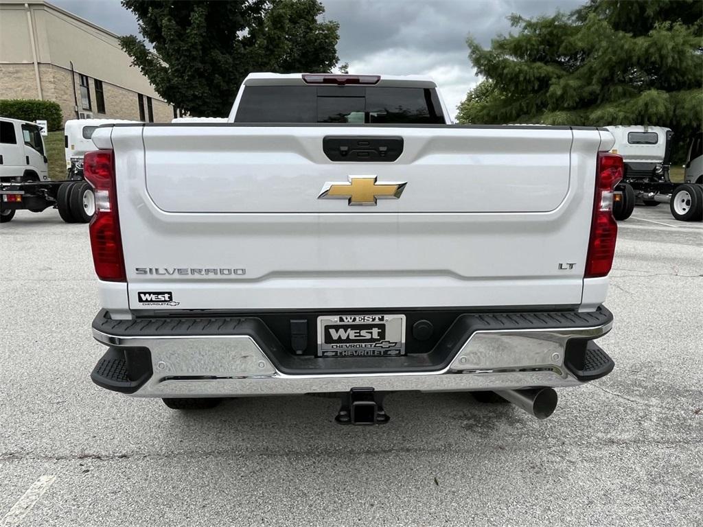 new 2024 Chevrolet Silverado 2500 car, priced at $72,000