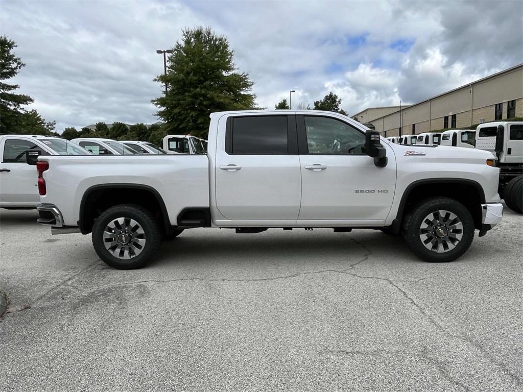 new 2024 Chevrolet Silverado 2500 car, priced at $72,000
