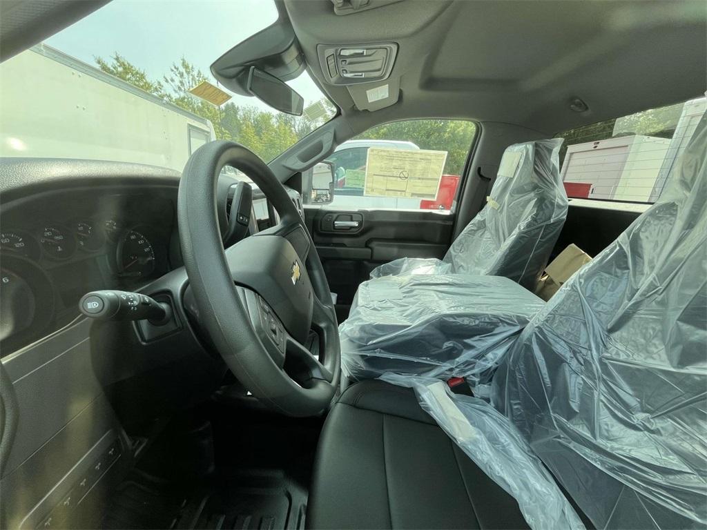 new 2024 Chevrolet Silverado 3500 car, priced at $48,108