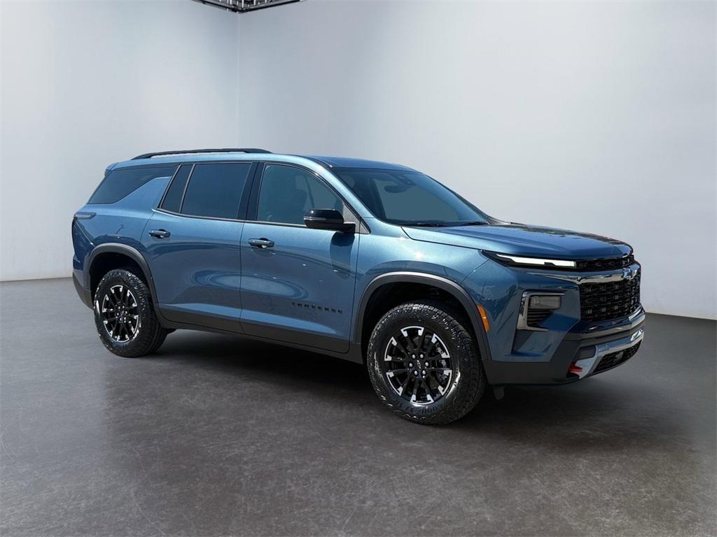 new 2026 Chevrolet Traverse car, priced at $50,620