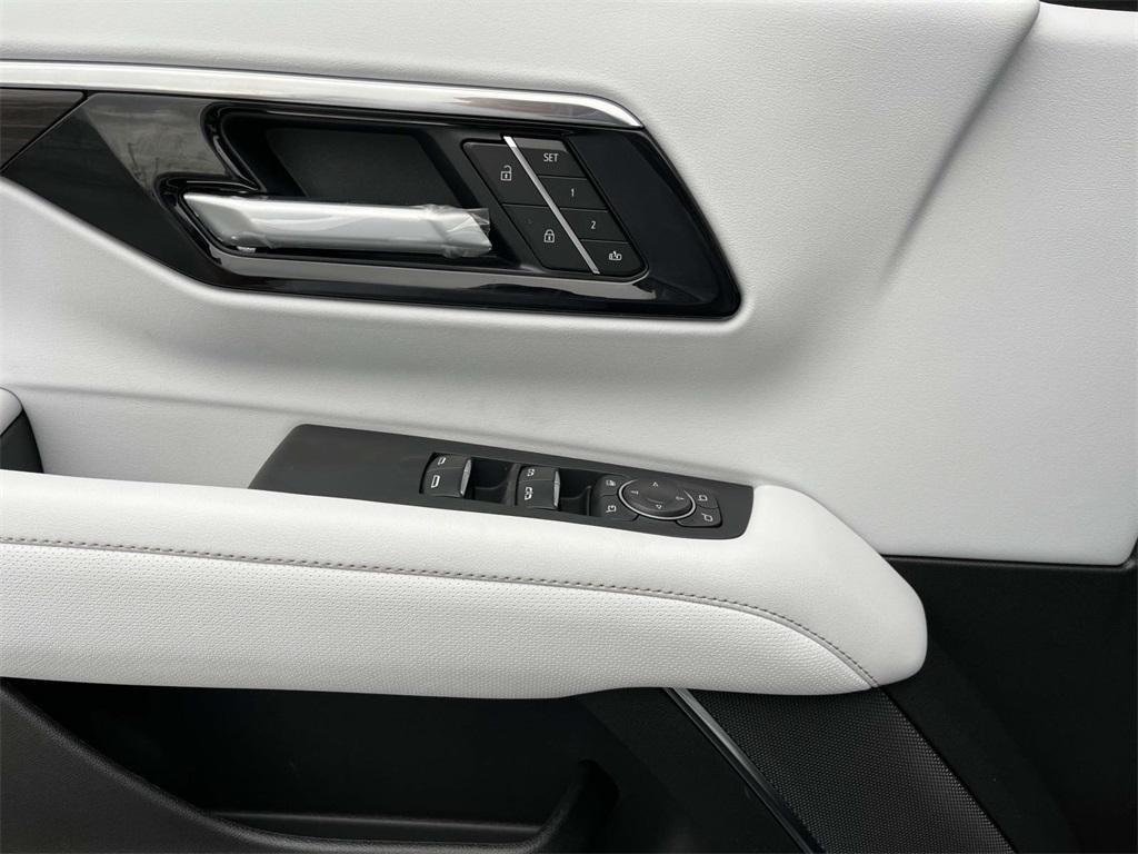 new 2025 Chevrolet Tahoe car, priced at $74,790