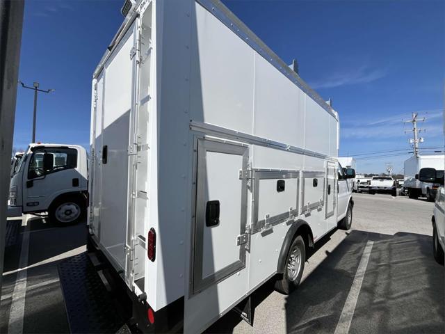 new 2025 Chevrolet Express 3500 car, priced at $63,038