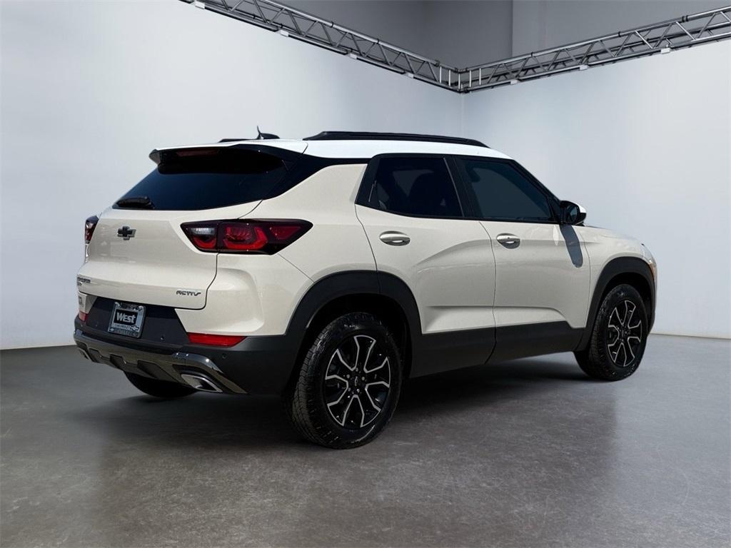 new 2026 Chevrolet TrailBlazer car, priced at $31,475