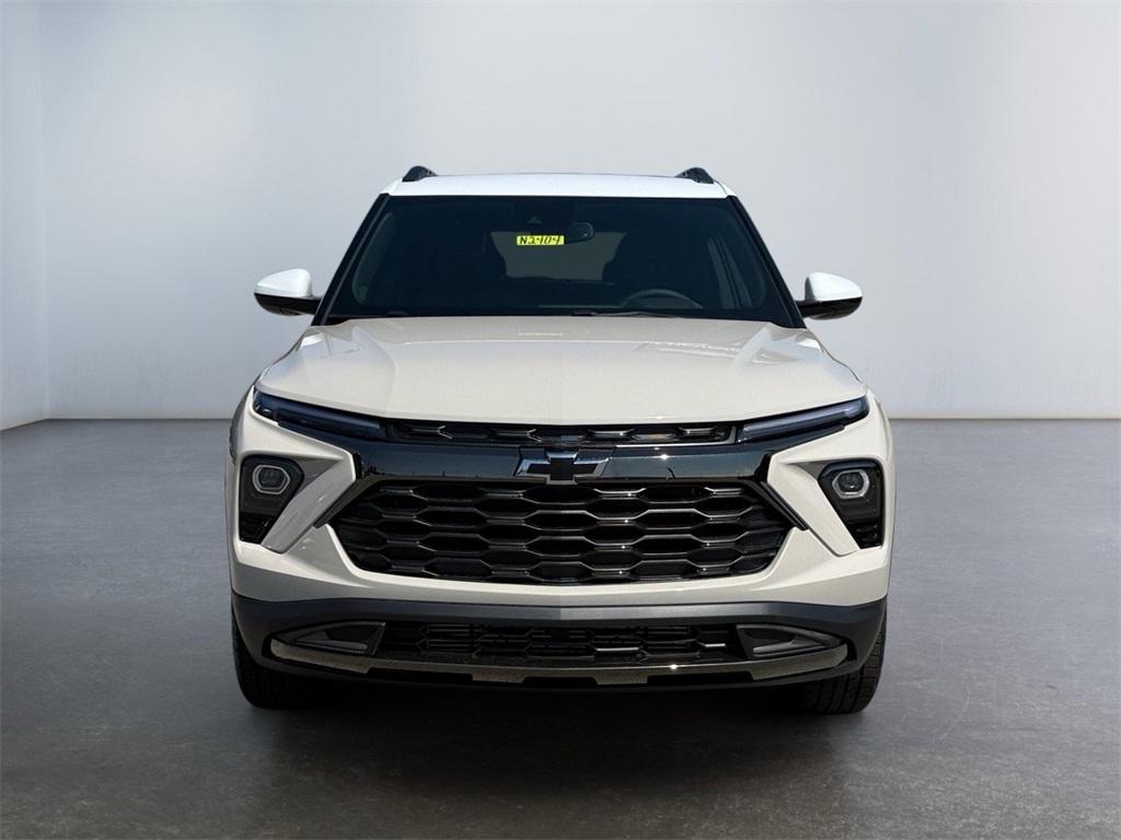 new 2026 Chevrolet TrailBlazer car, priced at $31,475