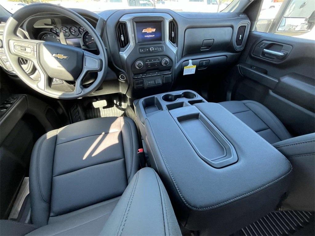 new 2024 Chevrolet Silverado 3500 car, priced at $80,850