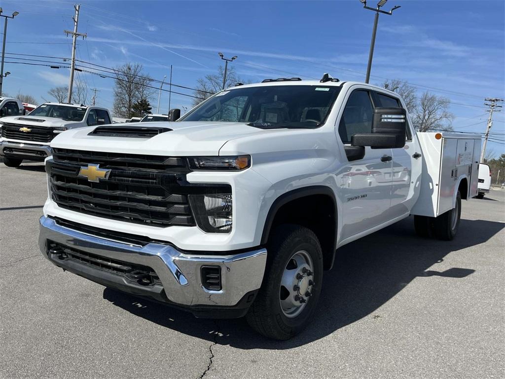new 2024 Chevrolet Silverado 3500 car, priced at $64,007