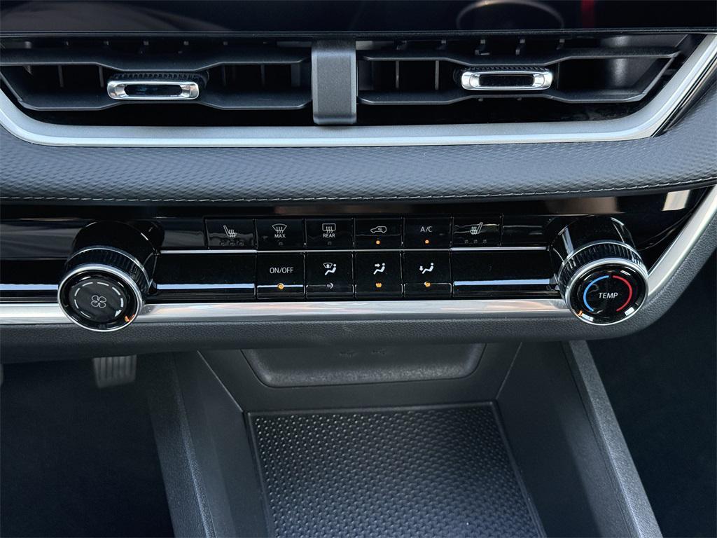 new 2026 Chevrolet Equinox car, priced at $27,990