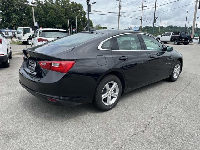 new 2024 Chevrolet Malibu car, priced at $26,280