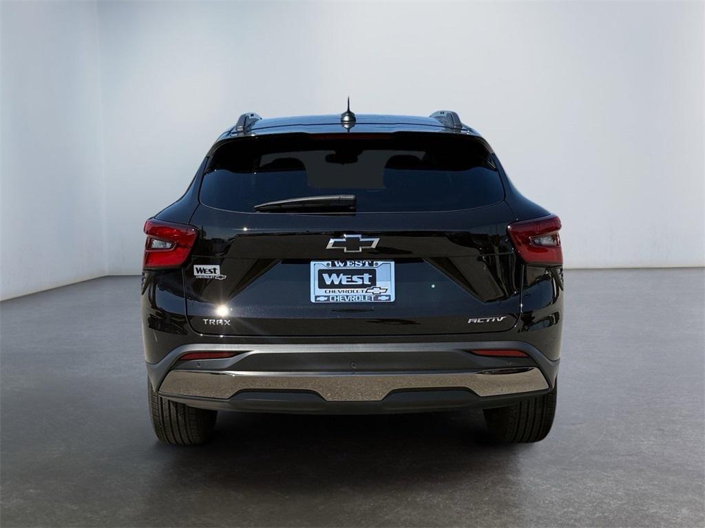 new 2025 Chevrolet Trax car, priced at $24,690