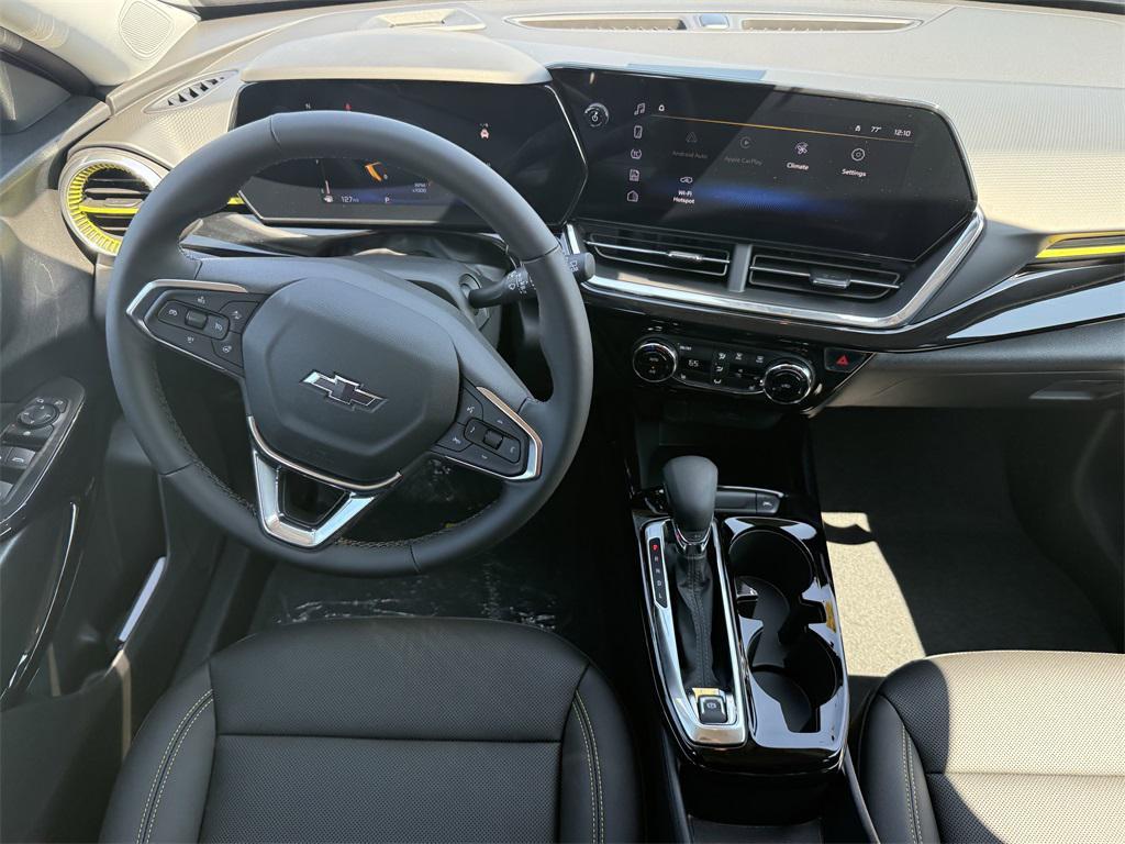new 2025 Chevrolet Trax car, priced at $24,690